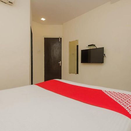 Oyo 10103 Hotel Aviva ムンバイ エクステリア 写真