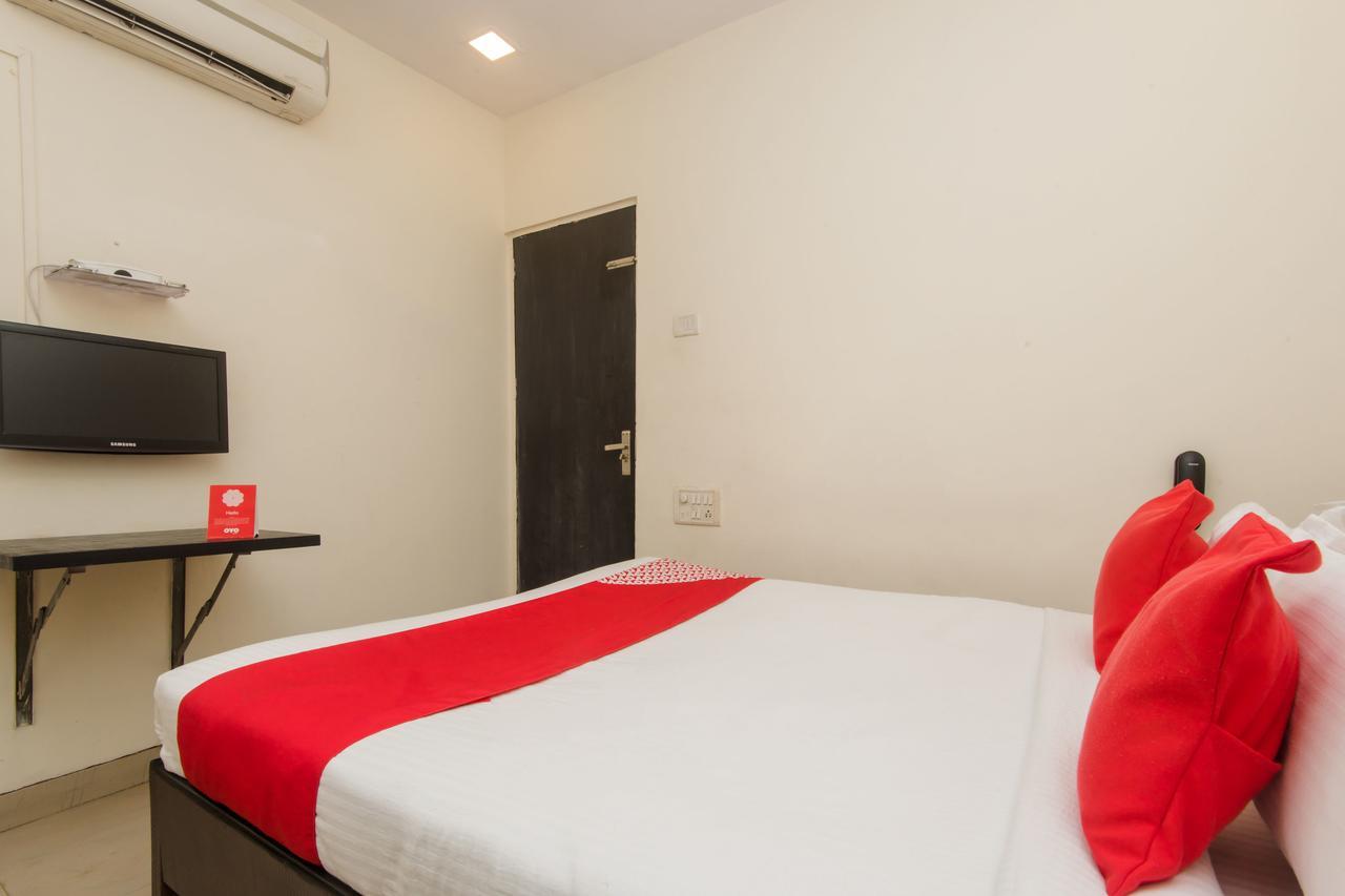 Oyo 10103 Hotel Aviva ムンバイ エクステリア 写真